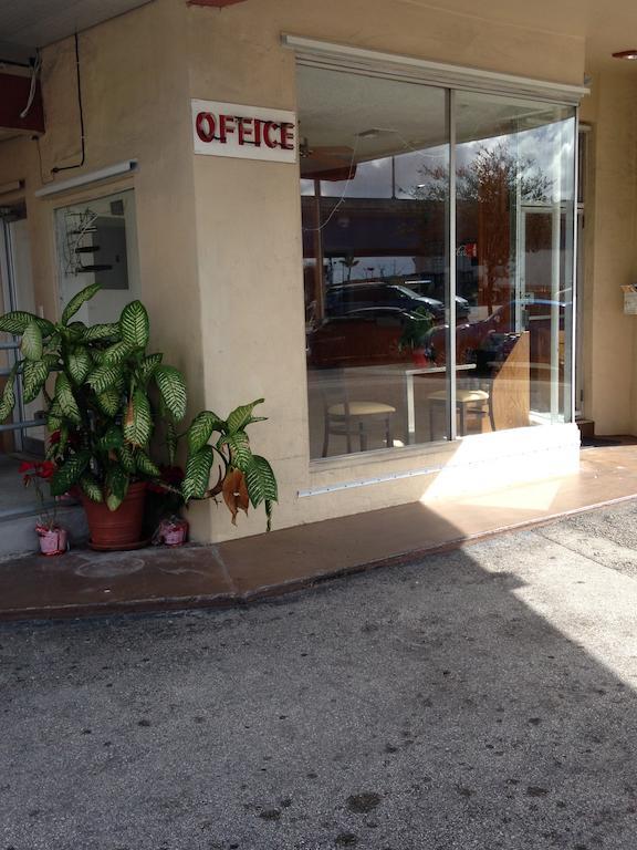 Palacio Inn Motel Miami Springs Exterior foto